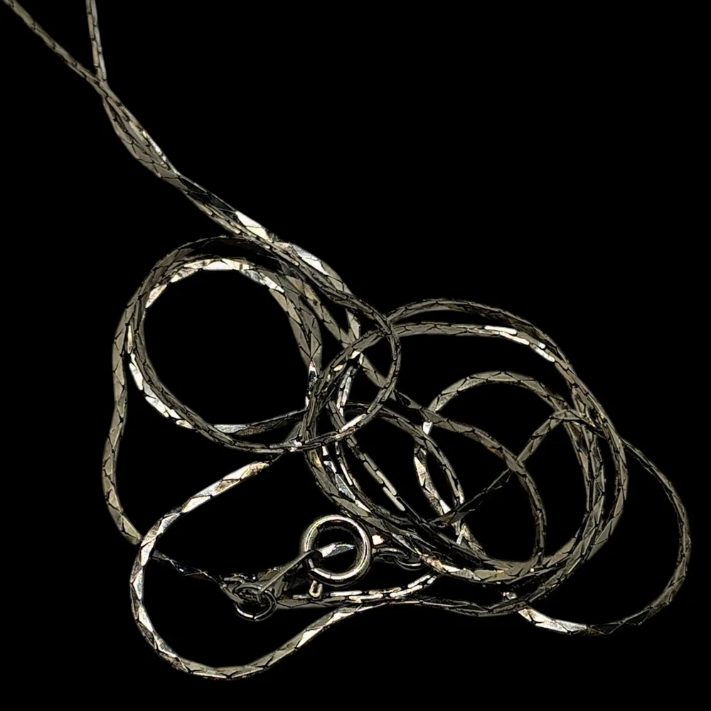 Vintage Heart Pendant Necklace Silver Tone Womens - Picture 9 of 14